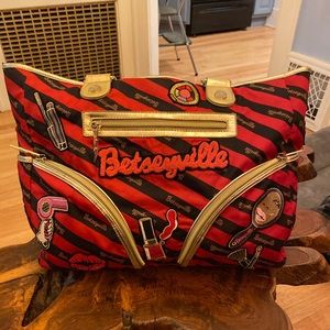 Betseyville Red & Black Weekend/Travel Bag